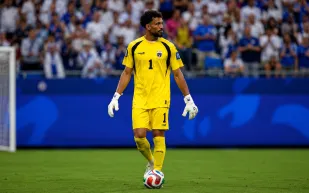 قيمته 50 ألف يورو.. من هو فوزينيا صائد صواريخ ميسي؟