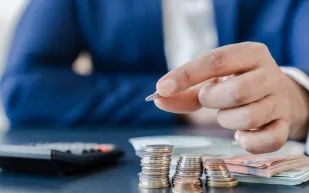 بينها "إيجار الشقة".. حساب المواطن يوضح معايير الاستحقاق 