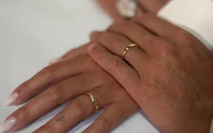 حصريًا.. من هم الأشخاص الخمسة الذين حضروا زفاف كريستيانو رونالدو وجورجينا؟