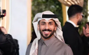 فهد البتيري يكشف لـ«الرجل» تفاصيل شخصيته في «أحمر وأبيض»