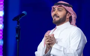 مفاجأة مزدوجة لجمهور عسير.. حفل ساحر وألبوم جديد لماجد المهندس (فيديو)