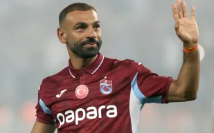 محمد صلاح يتألق بثنائية.. بداية قوية نحو رقم تاريخي في الدوري التركي