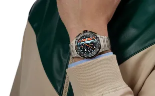 TAG Heuer تكشف عن ساعة Formula 1 Automatic Chronograph x Gulf