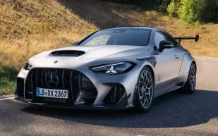 مرسيدس-AMG تكشف عن سيارة CLE 646 Spezialanfertigung الخارقة بقوة 637 حصانًا
