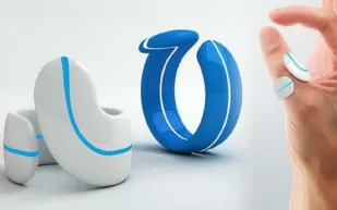 جهاز هندي يُرتدى على الابهام يحول راحة اليد لشاشة لمسية