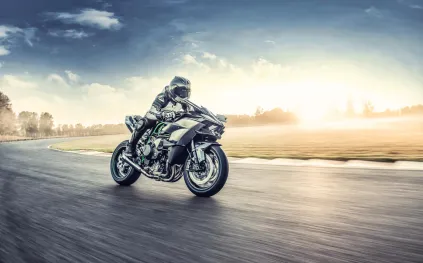 وحش الطريق: Kawasaki Ninja H2R تجسيدٌ لهندسة السرعة في أبهى صورها