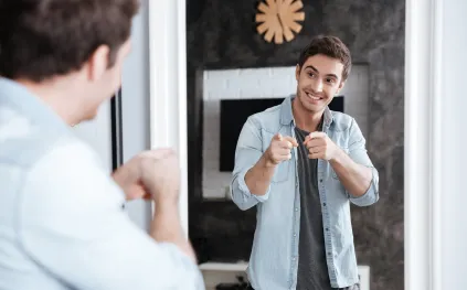 سعادتك الزوجية تبدأ بفهم نفسك: كيف يعزز الرجل وعيه الذاتي؟