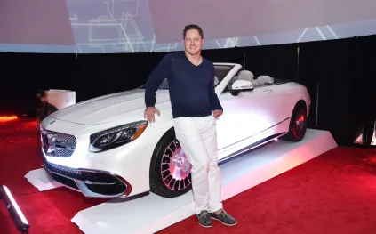 صدمة في مرسيدس.. مهندس الهوية البصرية يغادر بعد عقود من الإبداع