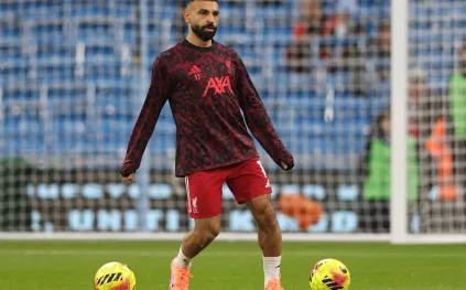 بعد تصريحاته المثيرة للجدل.. تعرّف على ثروة محمد صلاح في ليفربول في 2025