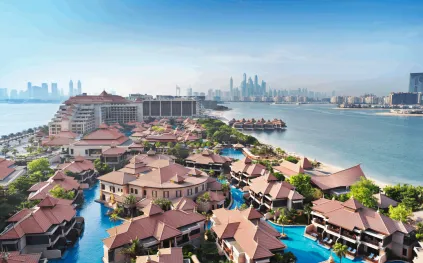 أنانتارا النخلة دبي:  ملاذ بنكهة الحلم وهمس السكينة