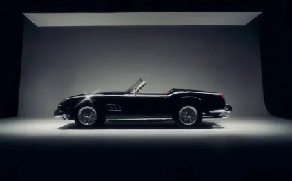 فيراري 250 GT كاليفورنيا سبايدر تُعرض للبيع بسعر قياسي.. تعرّف على السعر