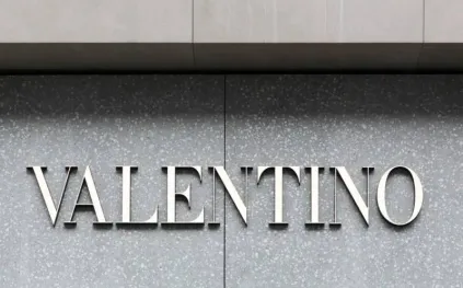 باريس خارج الخريطة: فالنتينو تختار روما لمجموعتها الجديدة