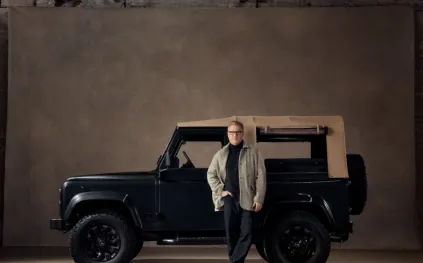 تود سنايدر يُعيد ابتكار Land Rover Defender.. تحفة كلاسيكية بلمسات عصرية مذهلة (فيديو)