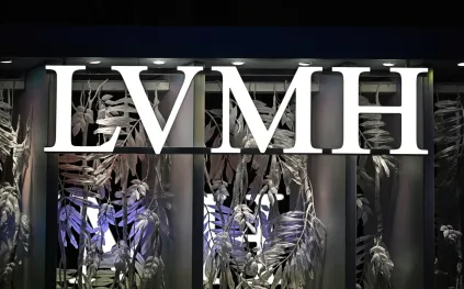 ضغط المستثمرين يتصاعد: أين خطة خلافة أرنو في LVMH؟ (فيديو)