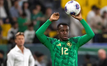 هل سينجح الهلال في استعادة سعود عبد الحميد؟ (فيديو)