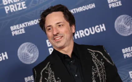 من دون مؤهلات جامعية.. سيرجي برين يكشف سر نجاح جوجل