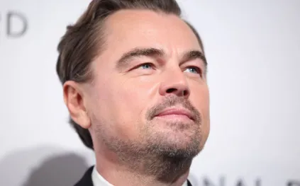 دي كابريو يرفض الكشف عن الطرف الثاني في محادثته بحفل الغولدن غلوب 2026!