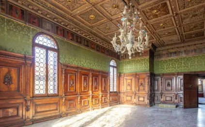 قصر تاريخي غامض في البندقية للبيع.. هل تجرؤ على اقتنائه؟