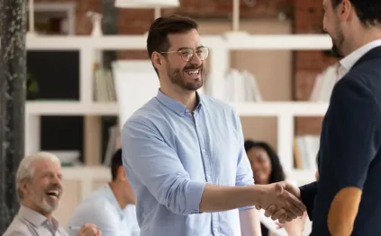 الذكاء العاطفي.. البوصلة الخفية لنجاح القادة في إدارة المشاريع