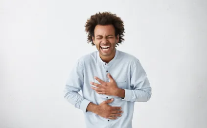 غاز الضحك: هل يصبح علاجًا جديدًا لاضطراب ما بعد الصدمة؟ دراسة تكشف آثاره المذهلة