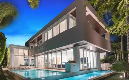 سعره يرتفع يوميًا.. منزل في شارع المليارديرات قد يصبح الأغلى في التاريخ