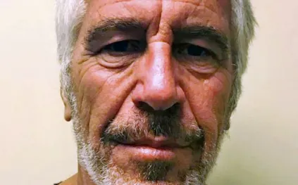 طائرات وجواهر وأسهم.. كم بلغت ثروة جيفري إبستين قبل وفاته؟