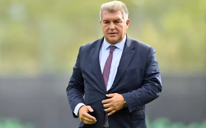 لابورتا يحسم الجدل حول استضافة كامب نو لكأس العالم 2030