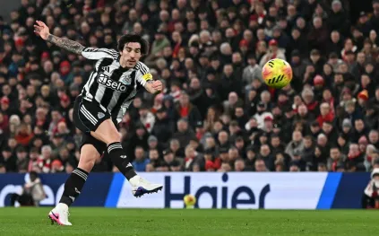 تشكيلة نيوكاسل وقره باغ.. أبرز الغيابات قبل ملحق دوري الأبطال