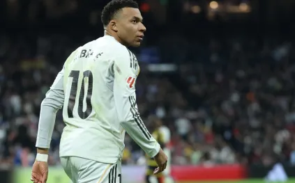 فينيسيوس جونيور "مهندس" صفقات ريال مدريد.. كيف مهد طريق مبابي؟