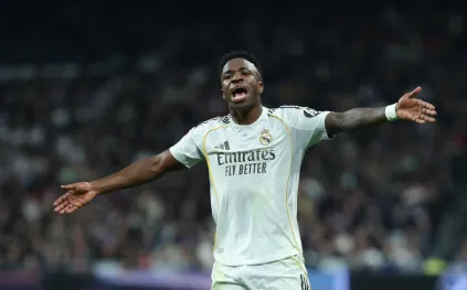 جدول مباريات اليوم الأحد.. صدام مانشستر سيتي وليفربول ومهمة ملكية في فالنسيا