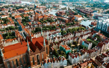 السياحة في غدانسك: جوهرة تاريخية مخفية في بولندا