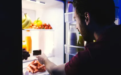 ضجيج الطعام..  لماذا لا نتوقف عن التفكير في وجبتنا القادمة؟