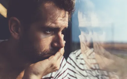 اكتئاب ما بعد رمضان: أسبابه وكيف تستمتع بالعيد؟