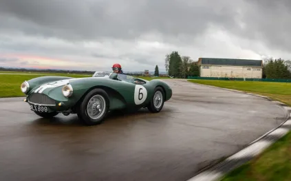 سيارة جيمس بوند النادرة في مزاد موناكو.. هل تحقق سعرًا قياسيًا؟