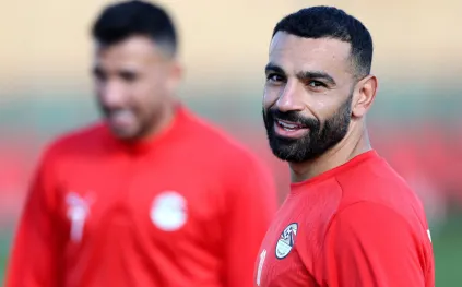 محمد صلاح يربك حسابات الأندية.. هل يرافق ميسي في الدوري الأمريكي؟