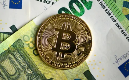 بيتكوين تتجاوز 71 ألف دولار.. هل تبدأ رحلة الصعود؟