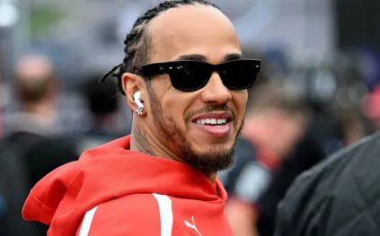 لويس هاميلتون يتألق بساعة فاخرة من ريتشارد ميل: كم يبلغ ثمنها؟