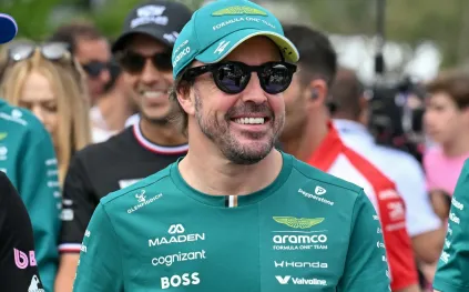 وصول متأخر يكشف مفاجأة سارة لسائق الفورمولا1  فرناندو ألونسو