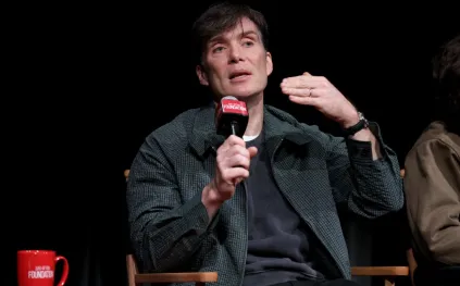 كيليان مورفي يصدم الجمهور برده.. هكذا يتخلص من الشخصيات الصعبة!