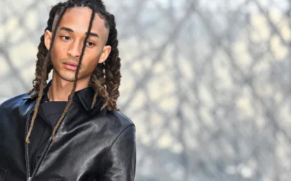 جيدن سميث يظهر بحقيبة "منزلية" نادرة من لويس فويتون