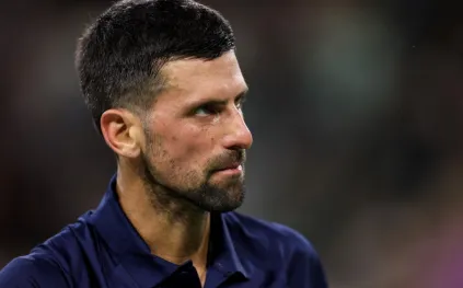 هل اقتربت النهاية؟ إصابة نوفاك دجوكوفيتش تهدد مستقبله ببطولة ميامي (فيديو)