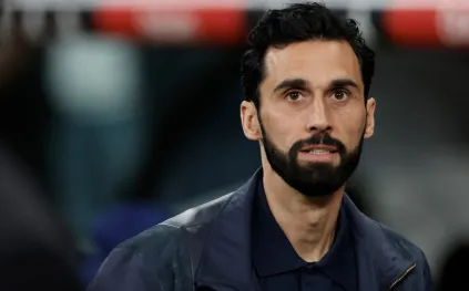 ألفارو أربيلوا يروض نجوم الملكي.. حارس أتلتيكو السابق يكشف سر التحول!