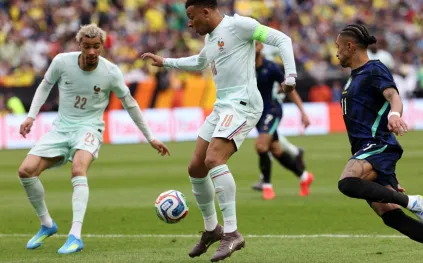 مباراة ودية حافلة بالدراما: فرنسا تتغلب على البرازيل والإصابات تُقلق الأندية (فيديو)