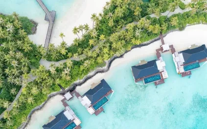 شيفال بلان رانديلي.. جزيرة في المالديف بـ 70 ألف دولار لليلة (فيديو)