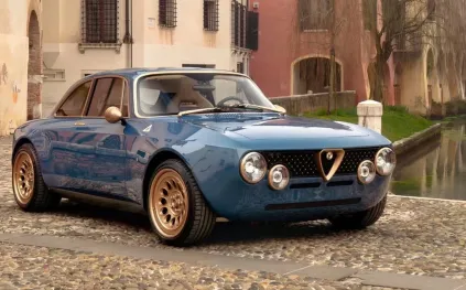 سيارة ألفا روميو الكهربائية.. كلاسيكية بروح حديثة وسعر مذهل