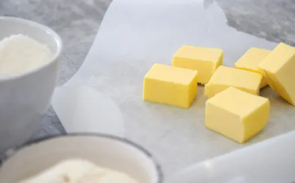 السمن أم الزبدة؟ تقرير يحسم الجدل حول الخيار الصحي