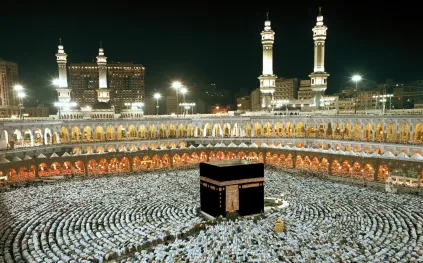 وزارة الحج والعمرة تعلن أرقامًا قياسية: كم بلغ عدد معتمري الخارج في رمضان 2026؟