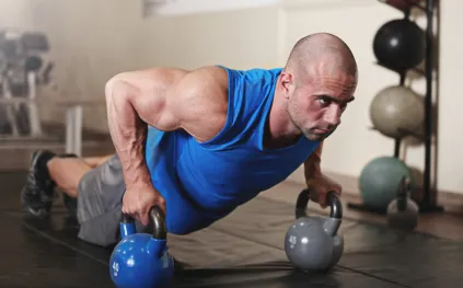 كيف تحافظ على قوتك العضلية وتتفادى تراجع الصحة مع تقدم العمر؟ الخبراء يجيبون