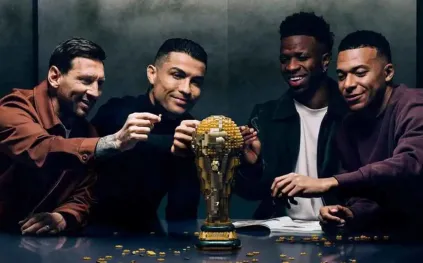 هل اجتمع ميسي ورونالدو حقًا؟ شكوك حول حقيقة تصوير إعلان ليغو (فيديو)