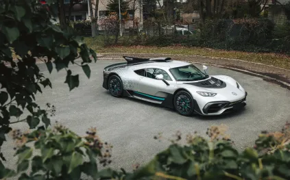 نسخة محدودة من مرسيدس AMG ONE للبيع بسعر خيالي في موناكو (فيديو)